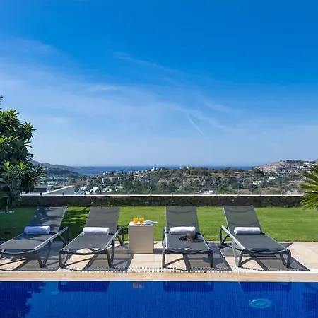 Βίλα Stunning Modern In Αλικαρνασσός
